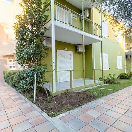 Mgi Apartments Ипсос Экстерьер фото